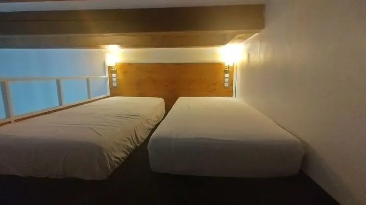 S42 Hotel Prague - Genel