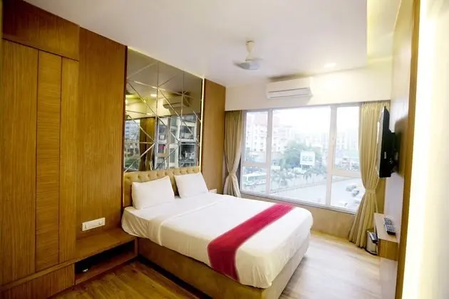 Hotel Sa Residency