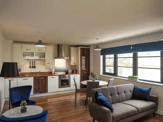 SA Today Apartments Farnborough with Fibre Wi-Fi & Netflix - Lobi