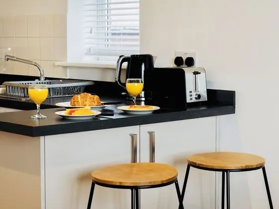 SA Today Apartments Guildford - Yerinde Yemek