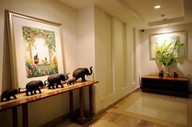 Sabai Sathorn Service Apartment