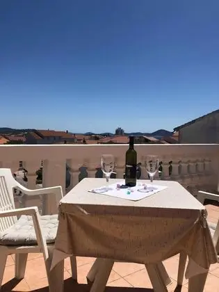 Sabina - Parking - A4