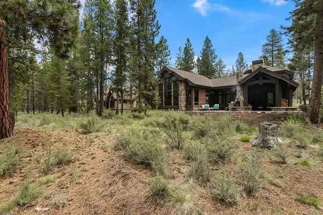 Sable Rock Manor
