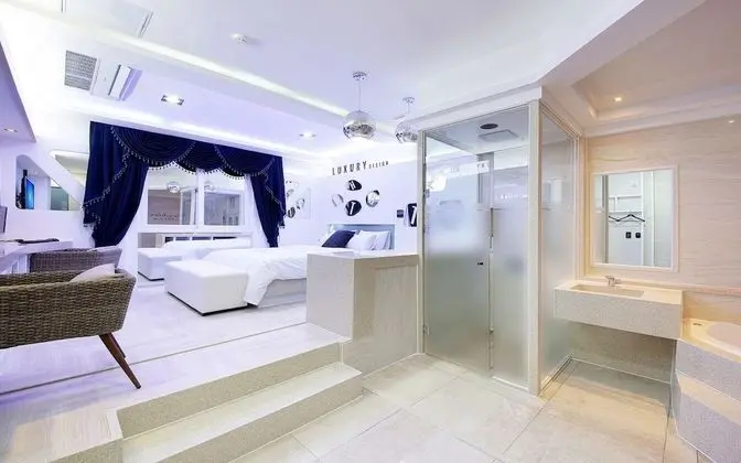 Sacheon IC Best Self Check-in Motel - Oda