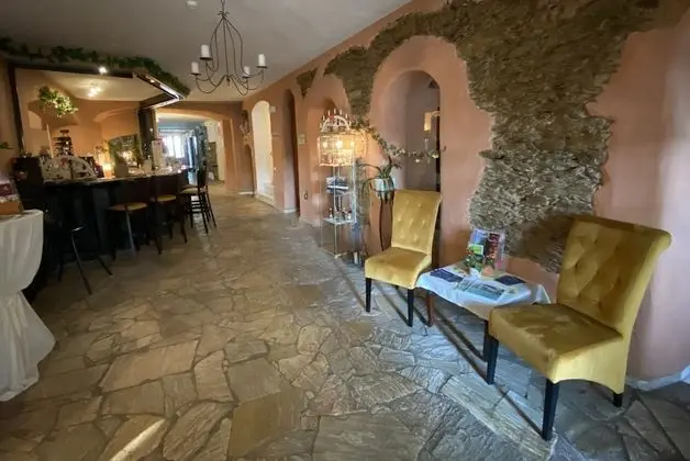 Hotel Sächsischer Hof - Lobi