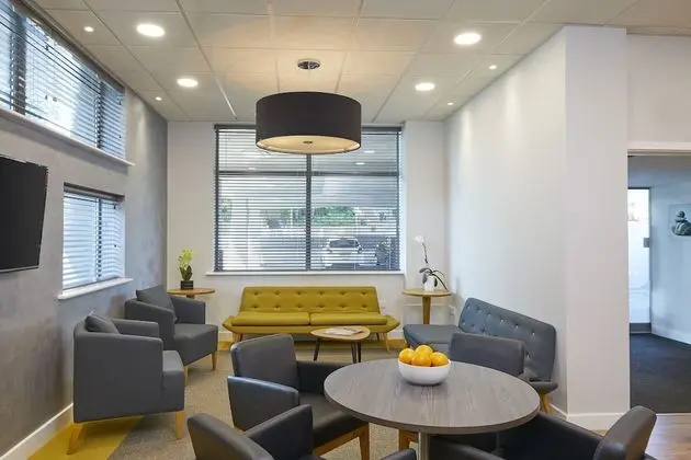 SACO Aparthotel Farnborough - Öne Çıkan Resim