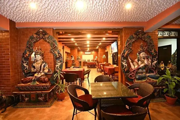 Sacred Boutique Hotel - Lobi