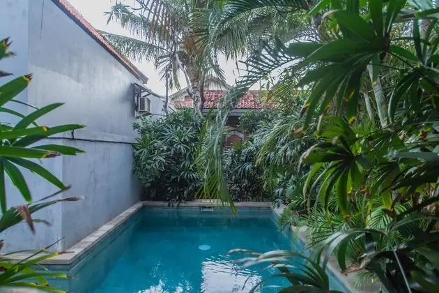 Sadana Bali Guest House - Havuz
