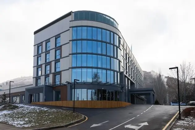 Sadu Hotel