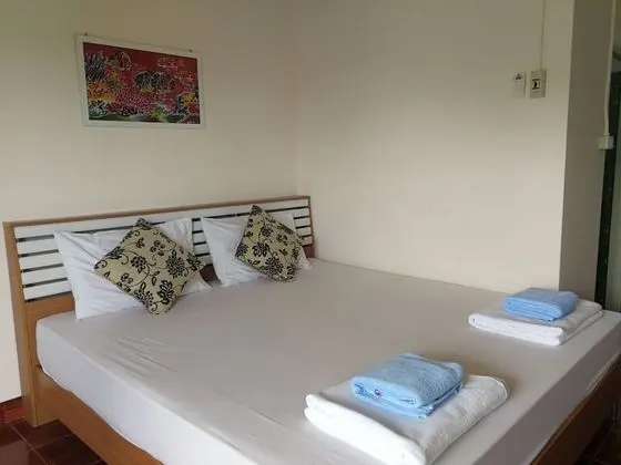 Saeng Tai Amphawa Resort - Oda