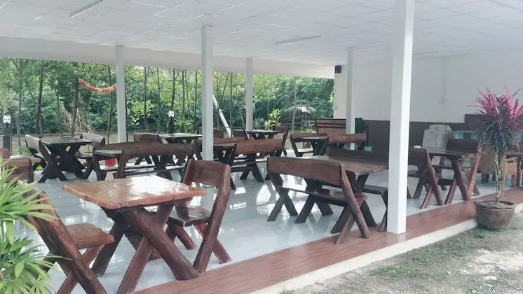 Saeng Tai Amphawa Resort - Yerinde Yemek