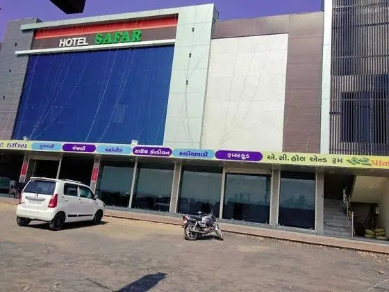 Hotel Safar