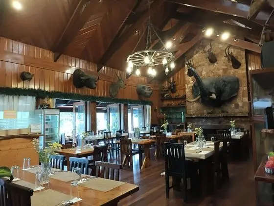 SAFARI LODGE BAGUIO by Log Cabin Hotel - Yerinde Yemek