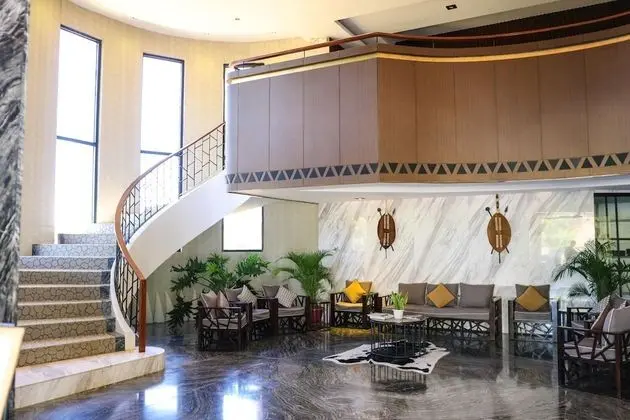Safari Hotel and Villas by Cocotel Powered by ASTON - Lobi