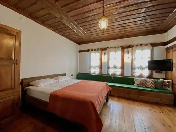 Saffronia1900 Konak - Genel