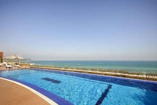 Safir Fintas Kuwait Hotel - Havuz