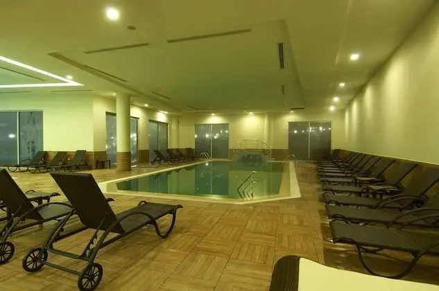 Safran Thermal Resort - Havuz