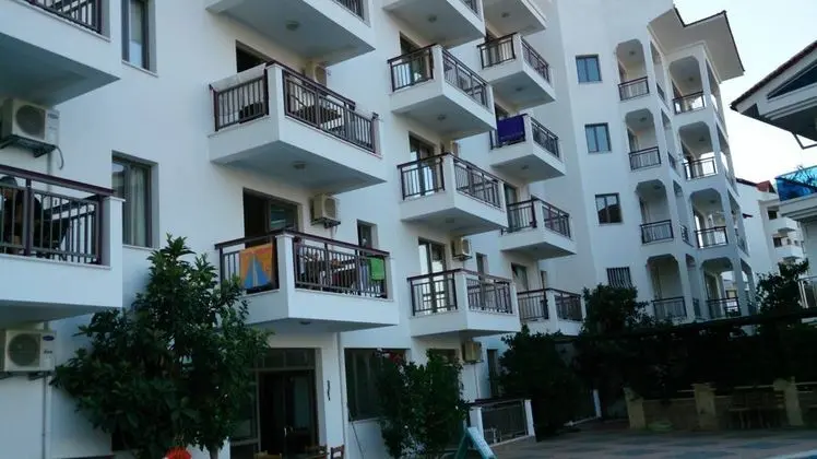 Saga Apart Hotel
