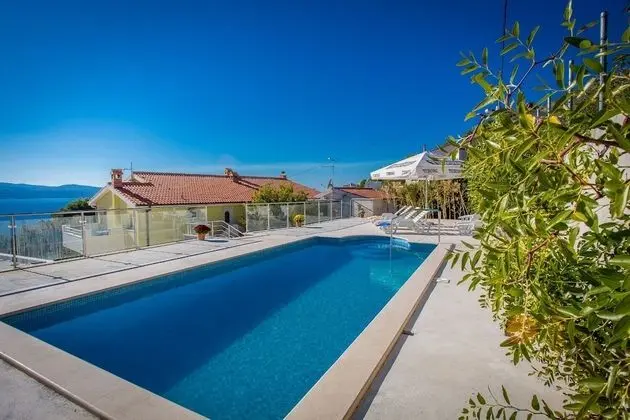 Saga - With Swimming Pool - A3