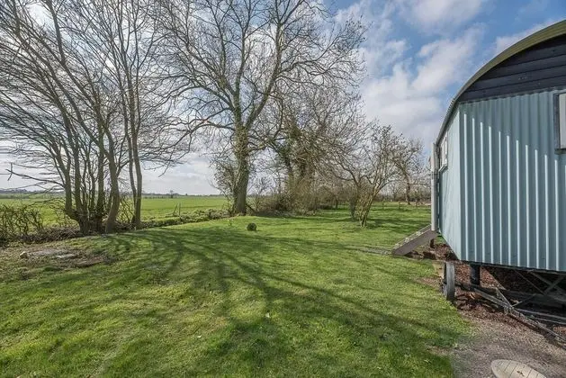 Sage Shepherds Hut, Boundary Farm Cottages - İç Mekan