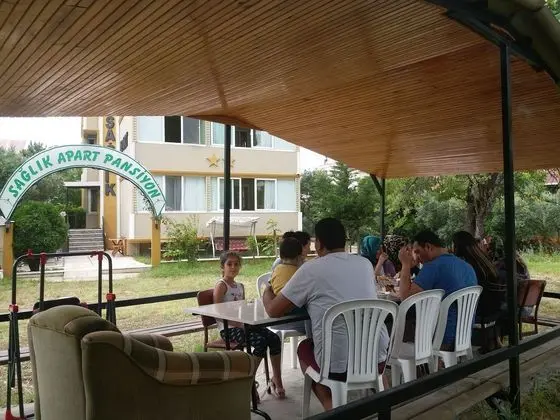 Sağlık Apart Pansiyon - Öne Çıkan Resim