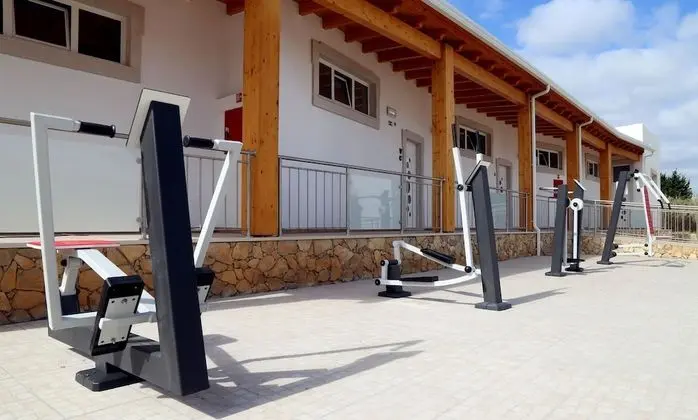 Sagres Sun Stay - Surf Camp & Hostel - Dış Mekan