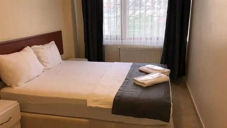 Sah Hotel