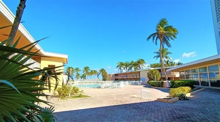 Sahara Beach Club