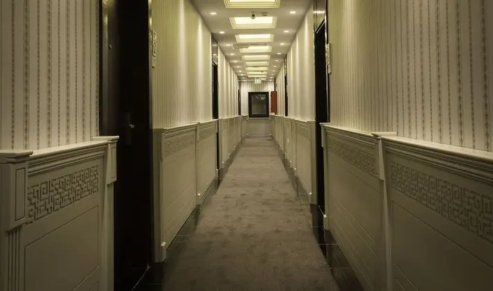 Sahara Gulf Hotel and Apartments - İç Mekan