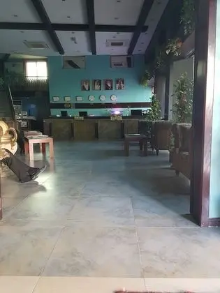 Sahara Hotel