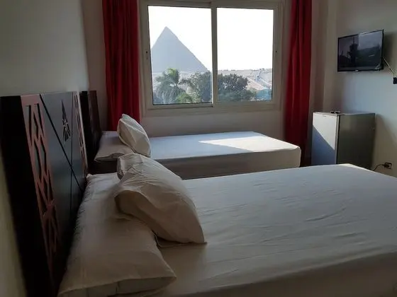 Sahara Pyramids Inn - Oda