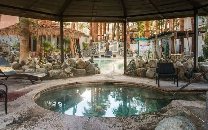 Sahara Resort & Spa