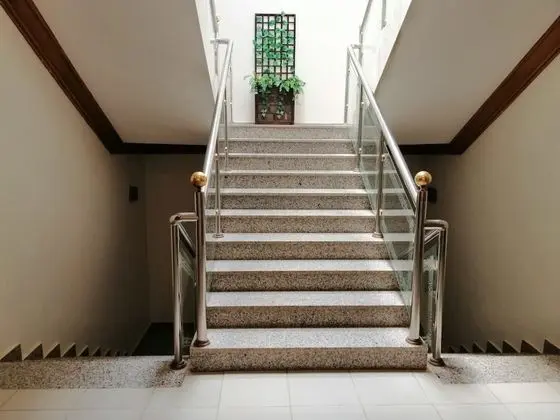 Sahat Al Bondoqia Furnished Apartments - İç Mekan