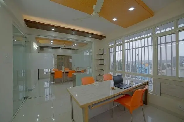 Sai Arra Bengaluru Airport Hotel - Yerinde Yemek