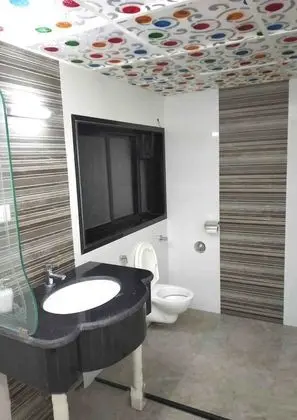 Sai Corporate Suites Koregaon Park-1 - Banyo Tipleri