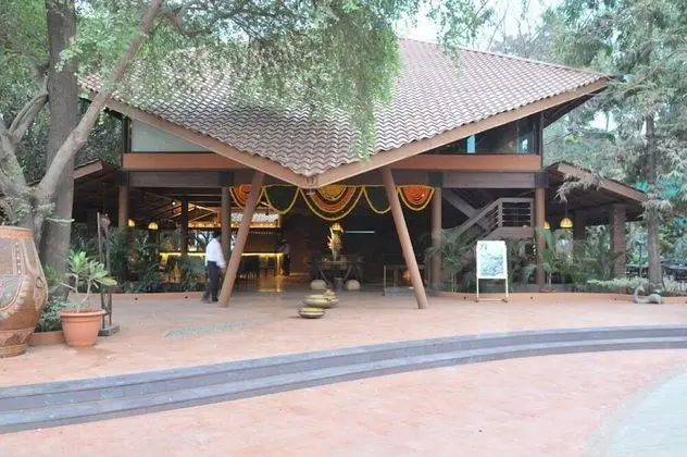 Sai Palace Hotel & Gardens Mira Road