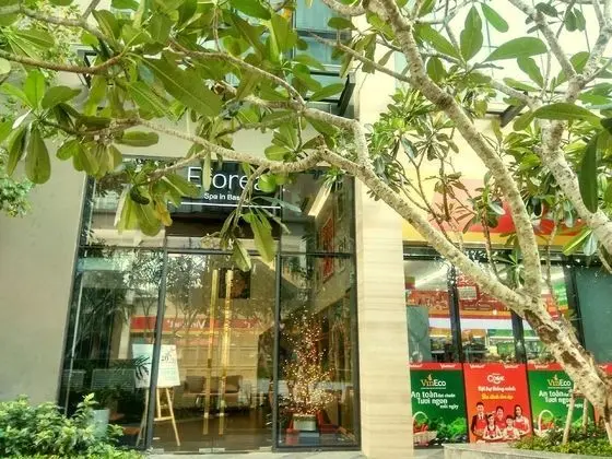 Saigon House Vinhomes Golden River - Spa