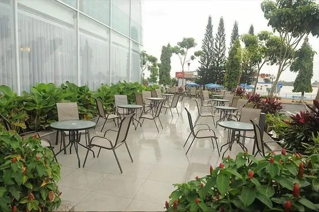 Saigon Vinh Long Hotel - Yerinde Yemek