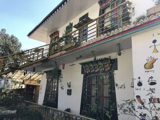 Saigonese Homestay - Hostel - Dış Mekan