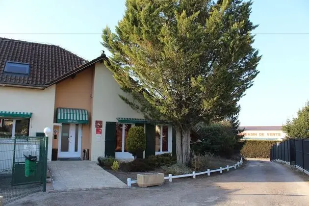 Villa hotel - 1