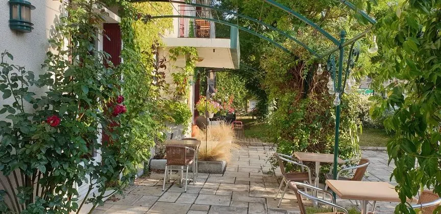 Hotel Saint Cyr - Dış Mekan