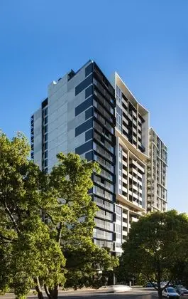 Saint Domain Apartment Hotel
