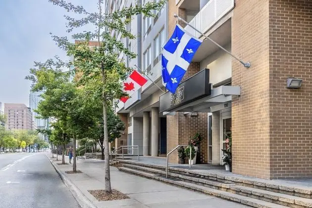 Hotel Saint-Laurent Montreal - Dış Mekan