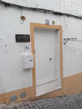 Saint-Michel GuestHouse - İç Mekan