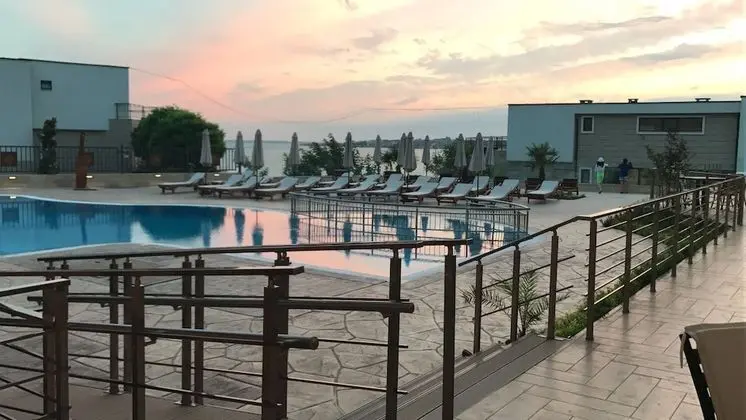 Hotel Saint Panteleimon Beach - Havuz
