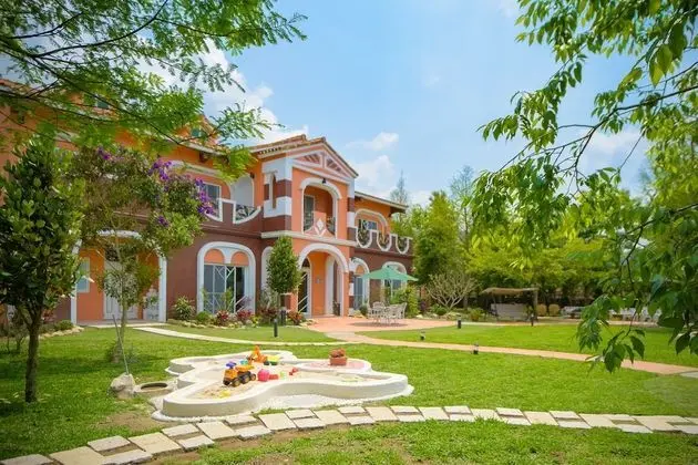 Saint Paul Villa