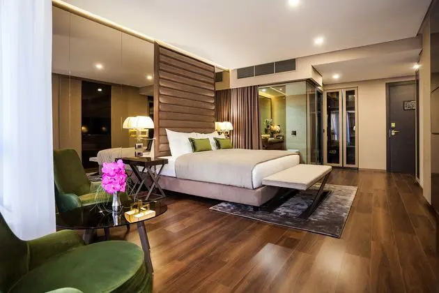 SAINT TEN Hotel, Small Luxury Hotels
