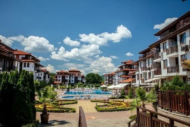 Saint Thomas Apart Complex - Dış Mekan