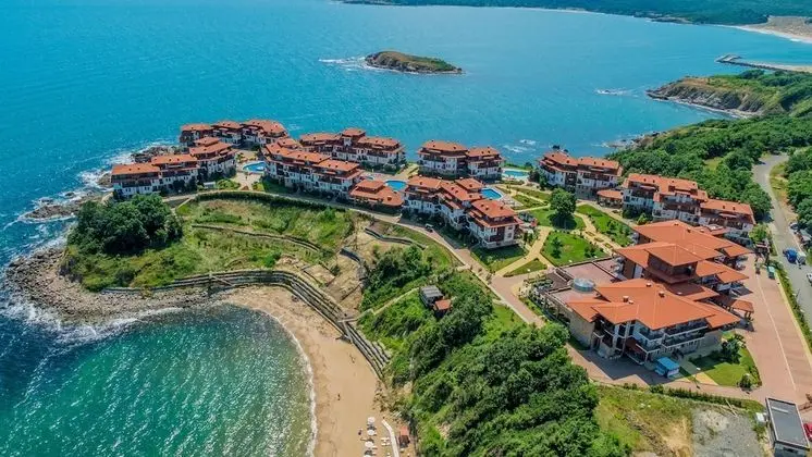 Saint Thomas Holiday Village - Dış Mekan