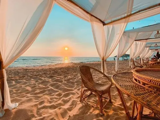 Saint Tropez Beach Resort Hotel - Plaj
